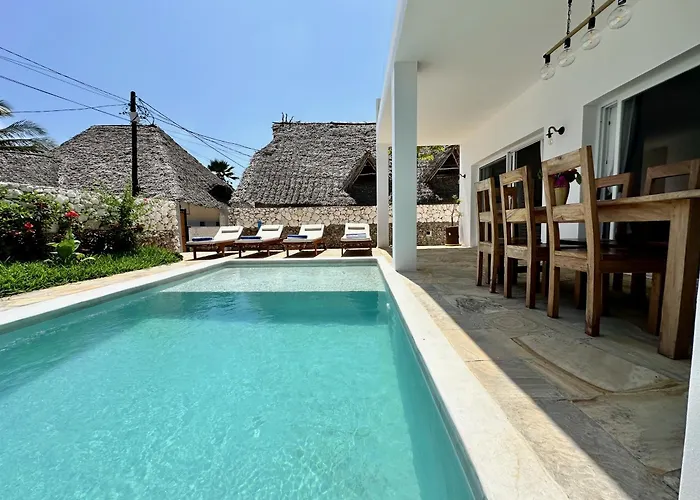 Beachfront Alma Villa With Private Pool Zanzibarhouses